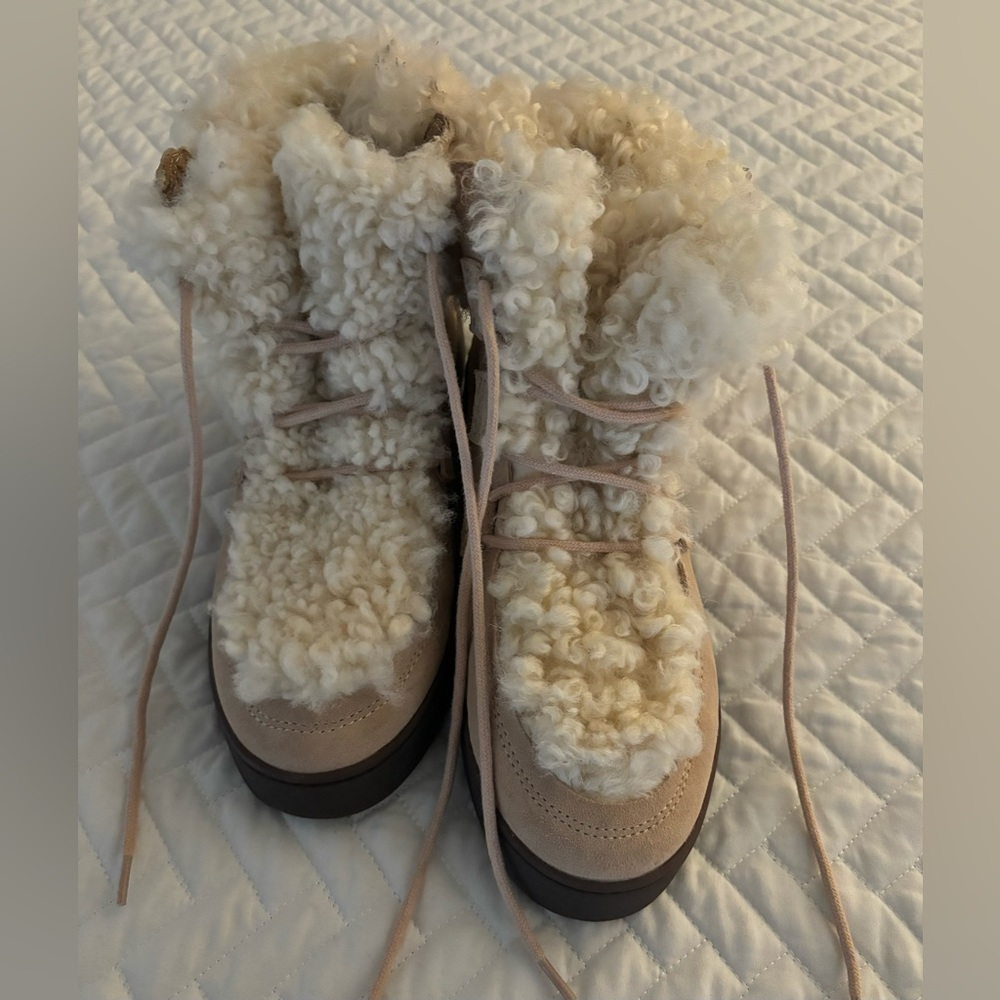 Vionic Boots